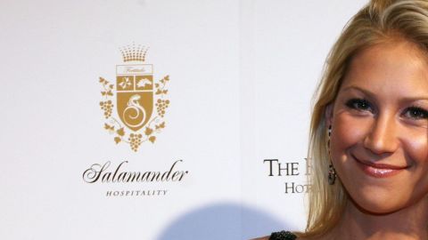 anna kournikova camioneta