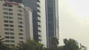 Familiares de los 43 de Ayotzinapa exigen justicia.