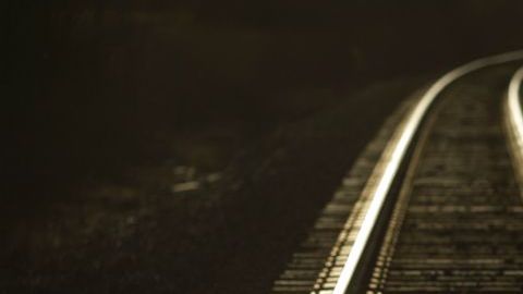 El tren, que circulaba por Bengala Occidental (India) tenía un total de 48 vagones.