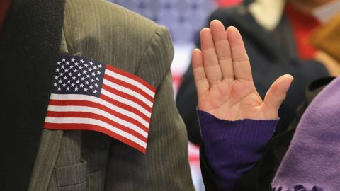 Inmigrantes han sido detenidos durante entrevistas en USCIS.