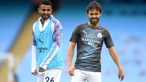 Riyad Mahrez y Bernardo Silva, jugadores del Manchester City.