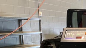 El dinero en efectivo se encontraba escondido en los neumáticos del vehículo.