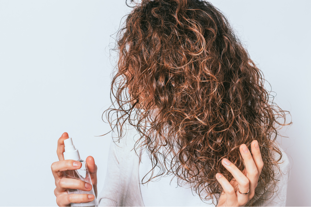 Los 5 mejores productos para eliminar el frizz de cabello - Opinión