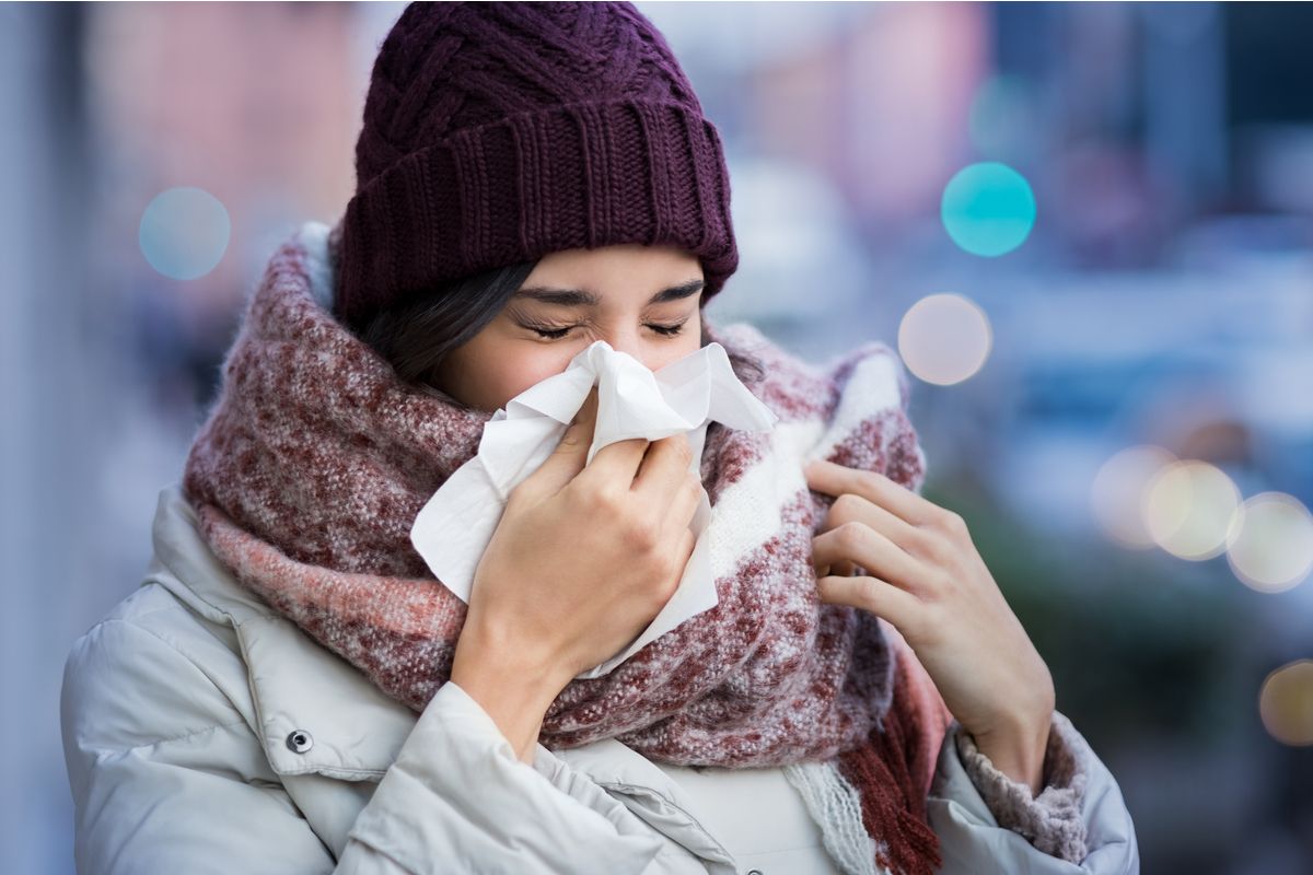 Hay diversos factores que pueden contribuir en el contagio de gripe en invierno.