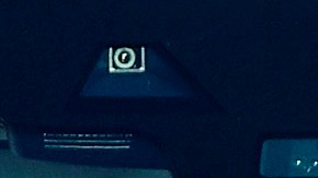 Luis Suárez sigue asistiendo a los entrenamientos con el FC Barcelona.