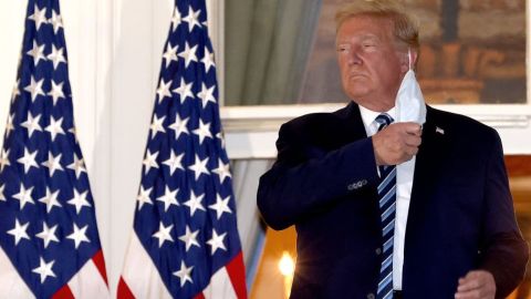 114776877_trumpmask