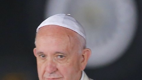 AMLO vuelve a exigir disculpa a papa Francisco por Conquista a pueblos indígenas