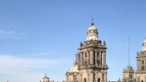 Plantón en el Zócalo en el 2019 contra el gobierno de Obrador.