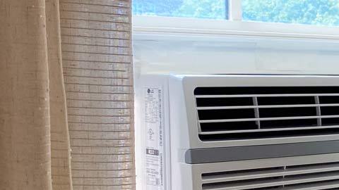 CR-M2-Homepage-Apartment-Window-ACs-08-20