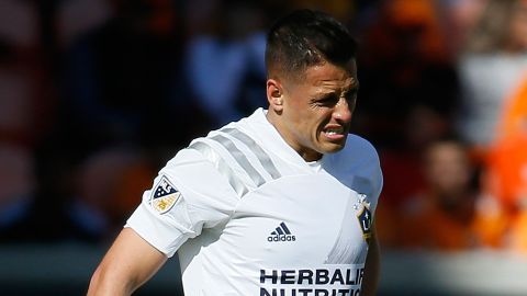 Chicharito Dreyfus infidelidad Sarah