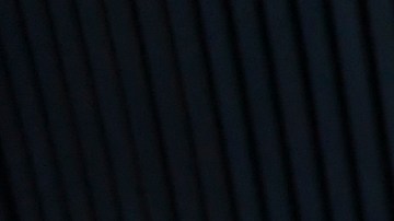 La inmensa mayoría de ellos no tiene abogado al comenzar su caso.