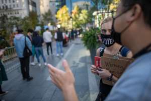 El voto anticipado alcanza el 50% del total de las boletas emitidas en EE. UU. en 2016