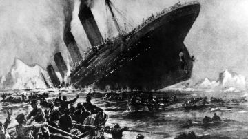 El hundimiento del Titanic es uno de los naufragios más famosos de la historia.