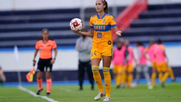 Greta Espinoza, jugadora de Tigres Femenil.