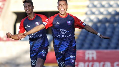 Javier Hernández Sánchez celebrando su gol con Tepatitlán FC.