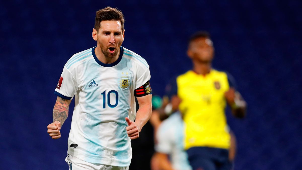 Argentina de Messi ganó 1-0 a Ecuador.