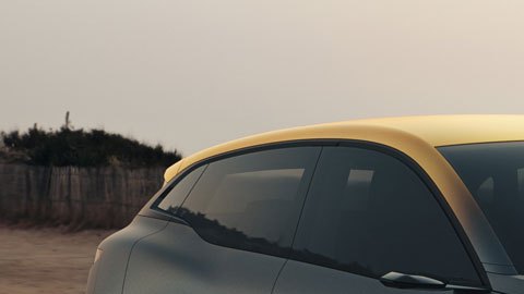 Renault-Megane-eVision-161020-01