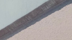 Roberto Funes (de blanco) y otros dos sacerdotes en el Hospital General de México