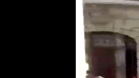 VIDEO: Simpatizantes de régimen cubano impiden que mujer opositora salga de su casa