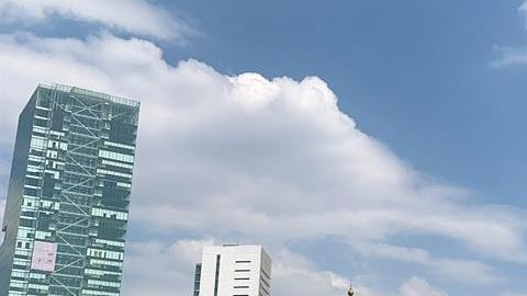 Glorieta de Cristóbal Colón en la Ciudad de México.