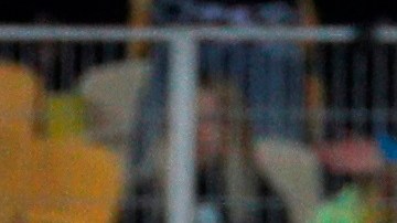 Roman Yaremchuk celebra el único gol del partido.