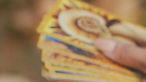 El tarot predice lo que le depara a cada signo en Halloween.