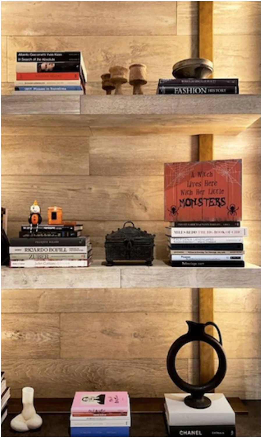 Fotos: Kylie Jenner convierte su mansión en una espeluznante casa de