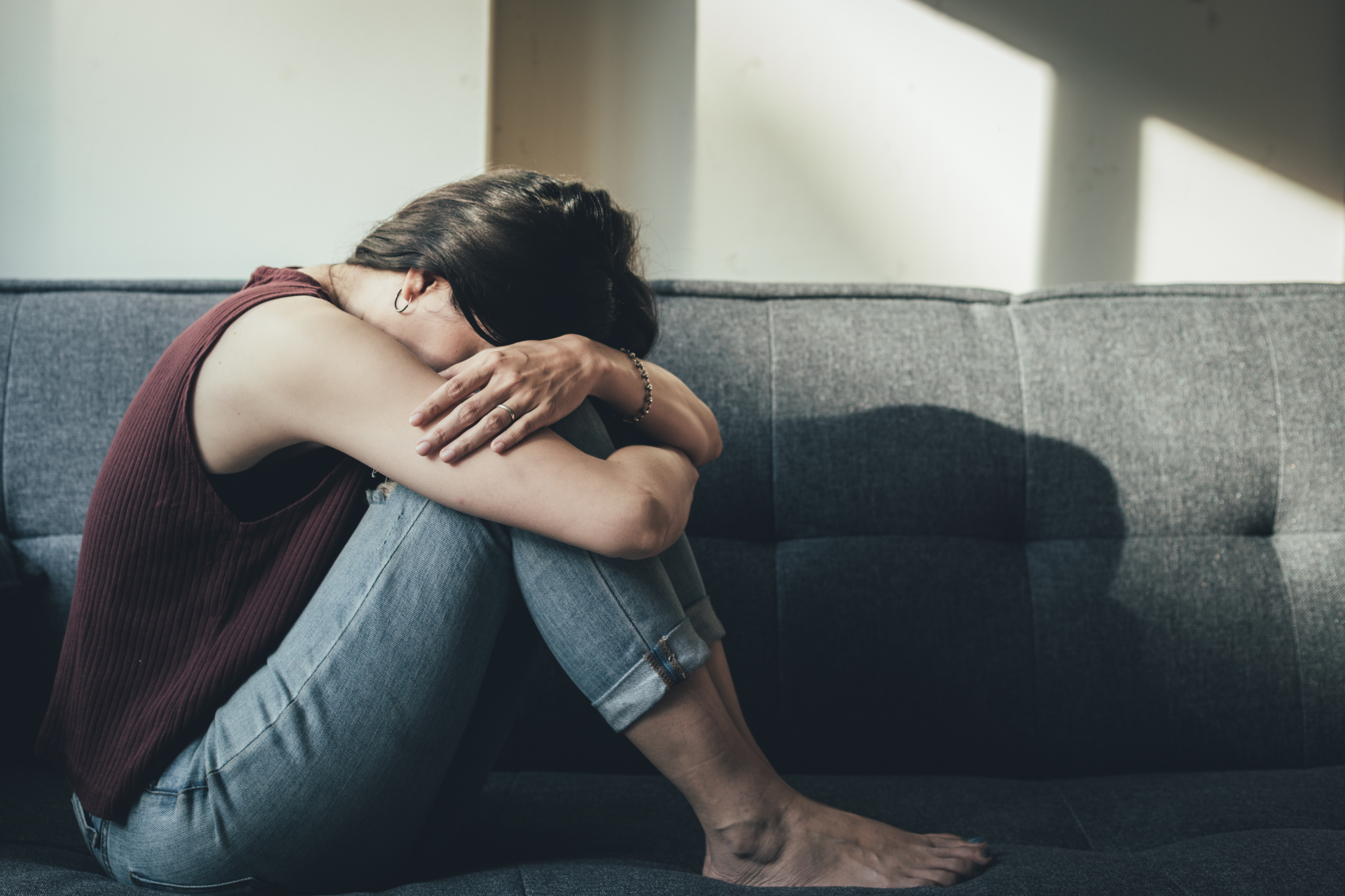 5 suplementos efectivos para aliviar la ansiedad y el estrés de forma segura - La Opinión