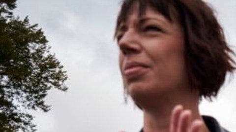Una protesta en La Haya contra la legalización de un partido que defiende que sea legal el sexo con menores de 12 años.