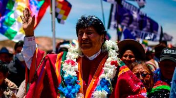Evo Morales volvió a Bolivia un año después de su salida a refugiarse en el exterior.