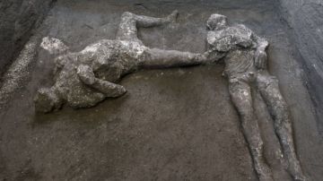 Los dos cuerpos fueron hallados en una villa en las afueras de Pompeya.