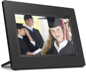 Keep your family memories present with the best Digital Photo Frames