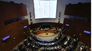 Avala Senado mexicano quitar el fuero a Presidentes de México donde podrán ser juzgados por diversos delitos.