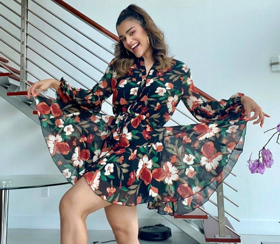 Clarissa Molina entre dos sueños Conducir el especial de Latin Grammy