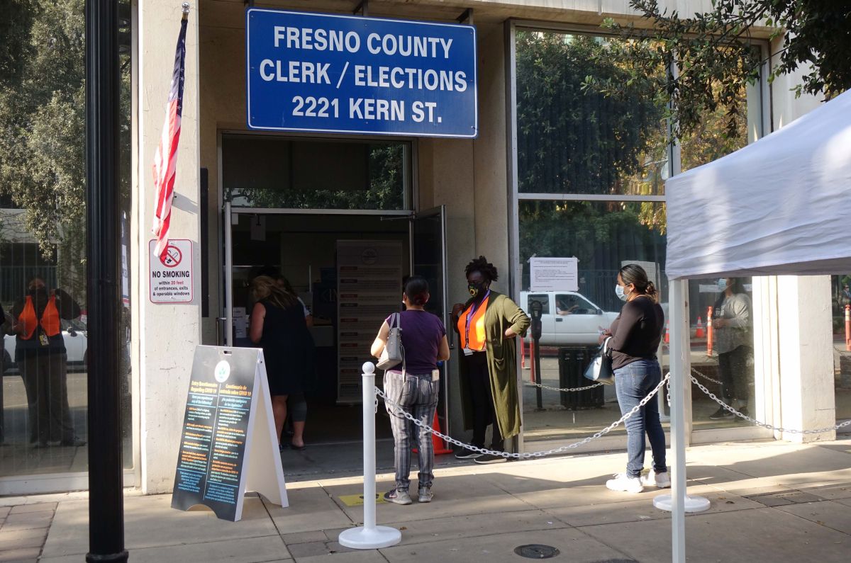 El registro de votantes del condado de Fresno aumentó en 20,000 en ocho meses. / foto: Eduardo Stanley. 