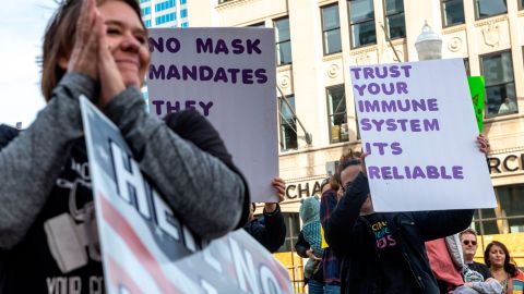 Protesta contra las restricciones para contener la pandemia de Covid-19, en Columbus, Ohio, el 19 de noviembre.