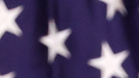 Trump dio un discurso de victoria pese a que faltan votos por contar.