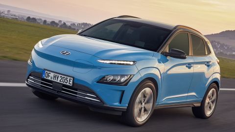 Hyundai-Kona-Electric-111120-05