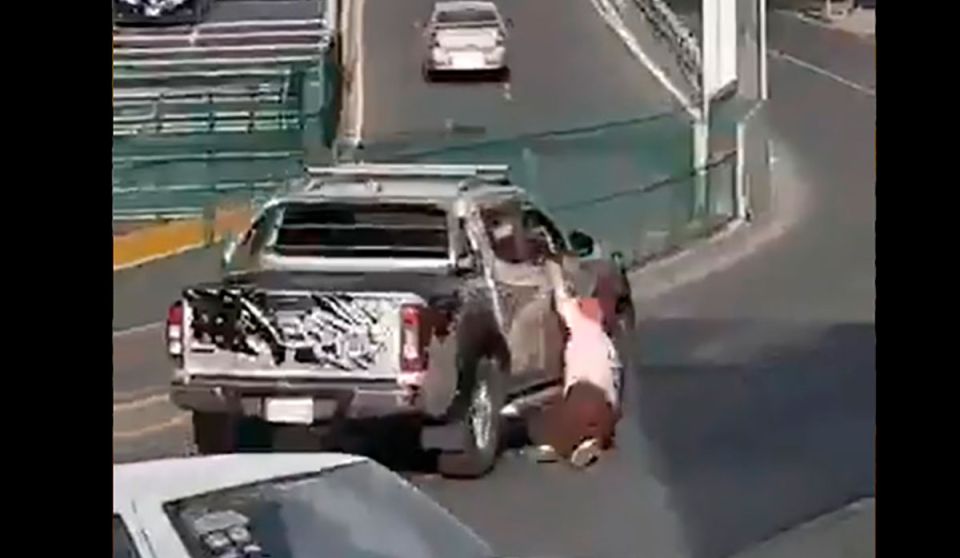 Video Mujer Es Atropellada Por Camioneta En Ciudad De México Autoridades Buscan Al Responsable 8649