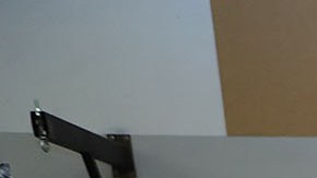 De la Hoya con niños en un evento comunitario.