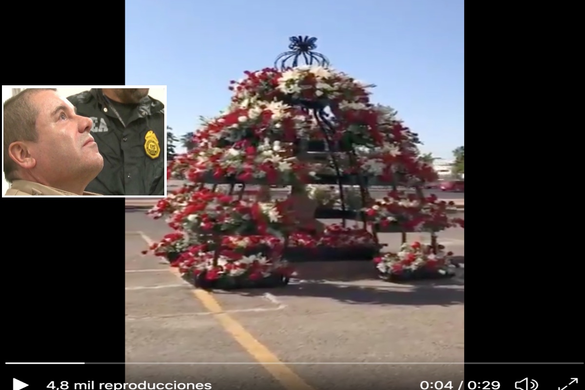 Rosas colocadas en 2020 en lugar donde mataron a hijo del Chapo.
