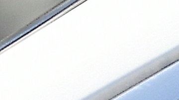 Antoine Griezmann conduciendo su automóvil.