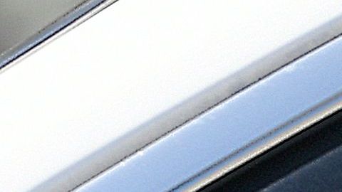 Antoine Griezmann conduciendo su automóvil.