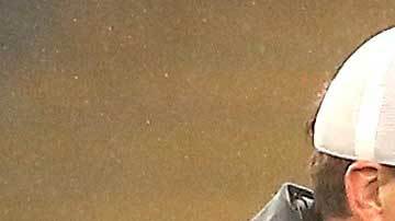 Jurgen Klopp y Pep Guardiola se saludan previo al partido.