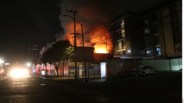 Incendio en instalaciones eléctricas en Ciudad de México.