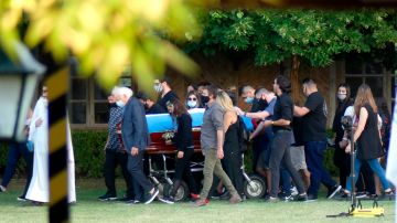 El último cortejo fúnebre de Maradona.