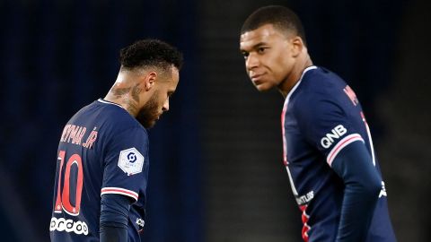 Las estrellas del PSG, pudieron brillar en el Barcelona.