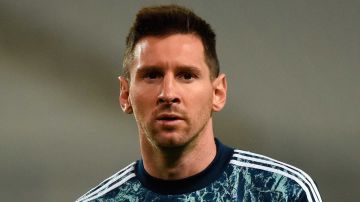 Leo Messi volvió molesto a la Ciudad Condal.