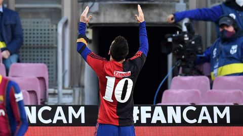 Leo Messi le hizo uno de los homenajes más sentidos a Diego.