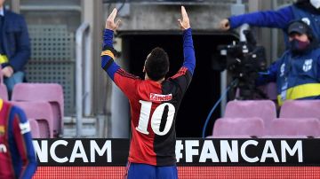 Leo Messi le hizo uno de los homenajes más sentidos a Diego.